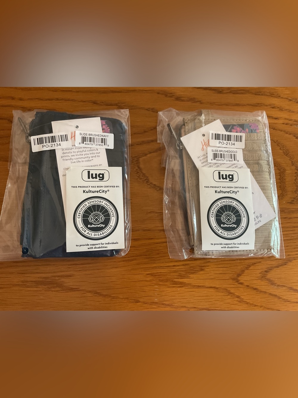 Lug Slide and Walkover RFID Wallet Combo. Brushed Navy. NWT - Picture 6 of 6